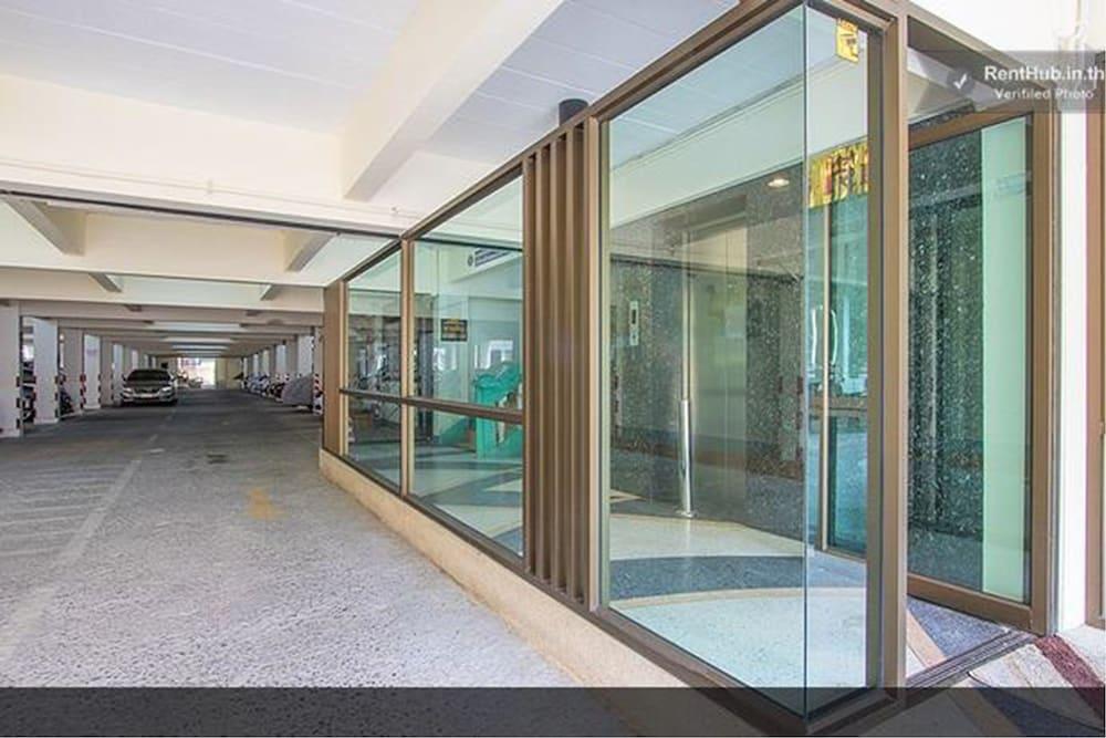 Homeplace Residence Bangkok Esterno foto